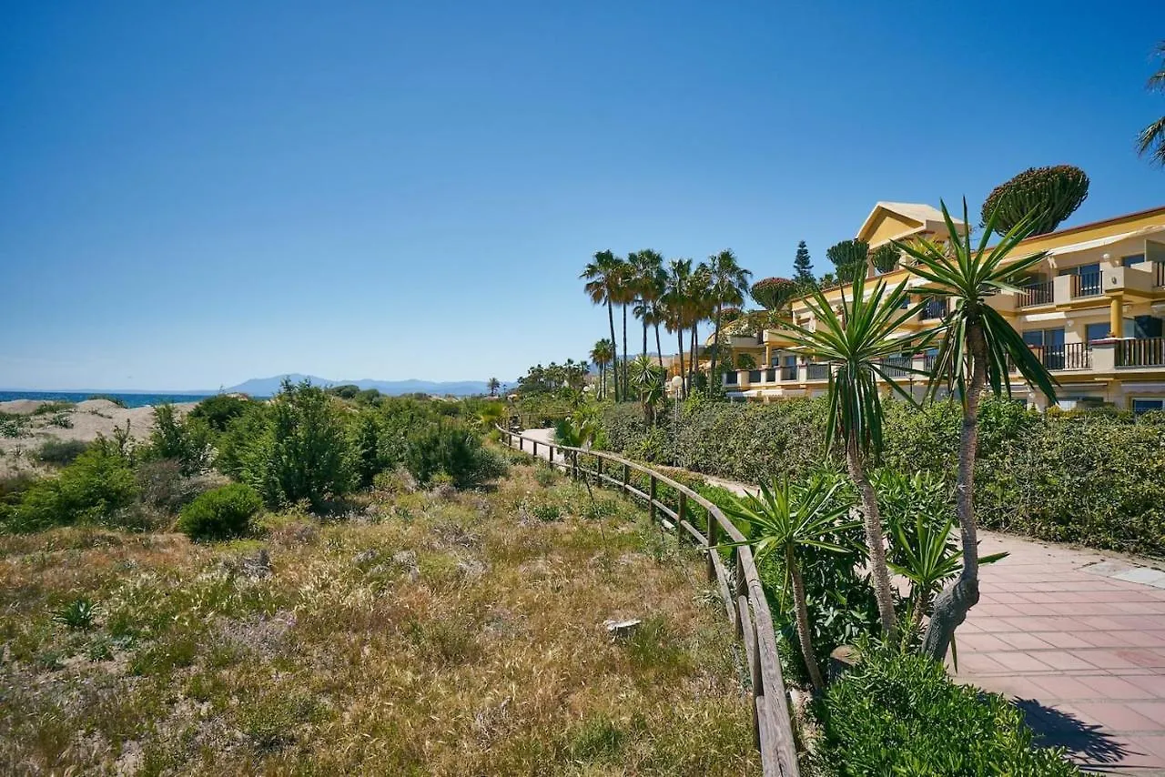 Apartment Oleholidays 413 Romana Playa Primera Linea Playa Marbella